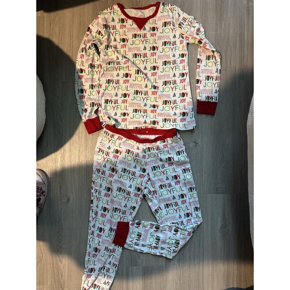 5 for $17 Joyful holiday pajamas from wonderful at target S - Picture 4 of 7